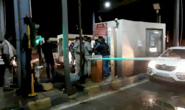 शराबियों ने टोल कर्मियों के साथ जमकर गालीगलौज मारपीट और तोड़फोड़ की