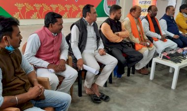 विपक्ष द्वारा किसानों को आगे करके विरोध करवाना राजनीति से प्रेरित है - सांसद श्री उईके