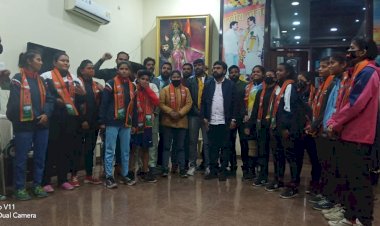 बड़ी संख्या में महिला खिलाड़ियों ने ली भाजपा की सदस्यता