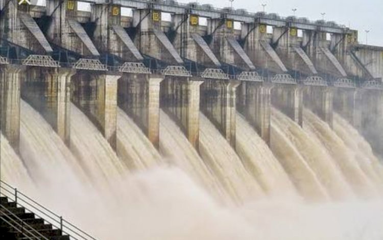 मप्र के एक दर्जन जिलों में भारी बारिश का अलर्ट, बरगी बांध के 13 गेट खोले