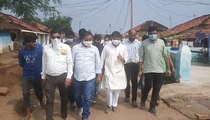 किसानों के साथ कांग्रेस ने किया धोखा - पूर्व मंत्री चौधरी चंद्रभान