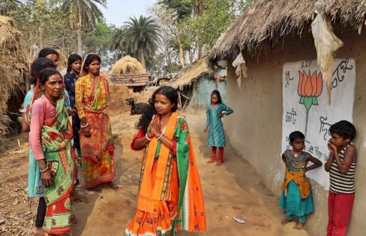 भारतीय लोकतंत्र का खूबसूरत पहलू, एक और मुख्यमंत्री चुनाव हार गई और  मजदूरी करने वाली महिला चुनाव जीत गयी