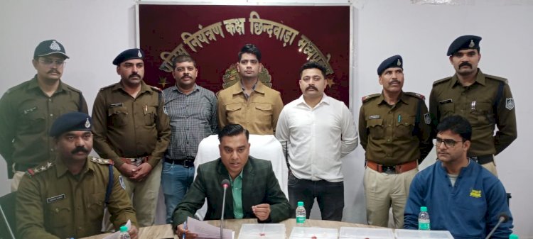आलमारी, कुलर सुधारने वाले गिरोह ने कि थी दिन में चोरी कोतवाली पुलिस ने 5,50,000/- के माल सहित अनुपपुर, बालाघाट से किये गिरफ्तार