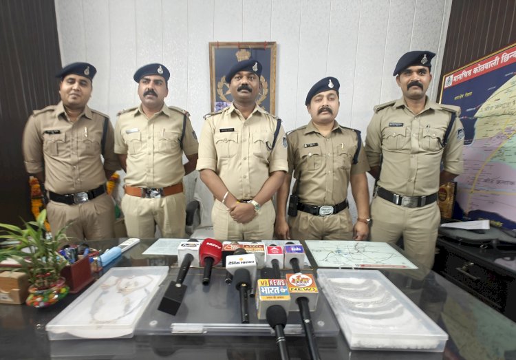 सात लाख रूपये के जेवर (सोना चांदी) बरामद कर चार चोरो को कोतवाली पुलिस ने किया गिरफ्तार