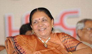 UP की गवर्नर आनंदीबेन पटेल को MP के राज्यपाल का अतिरिक्त प्रभार.....