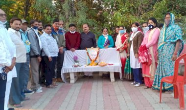 भाजपा नेता ने की मांग - छिंदवाड़ा में भी लगनी चाहिए  अटल जी की आदमकद प्रतिमा