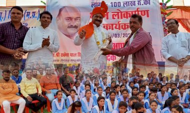 केवलारी विधायक राकेश पाल सिंह केवलारी विधानसभा के विभिन्न क्षेत्रों में सामाजिक,धार्मिक,तथा लोकार्पण के कार्यों में शामिल हुये 