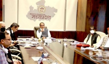 बड़ी खबर : महाराष्ट्र से आने-जाने वाली सभी यात्री बसों पर लगेगा प्रतिबंध - मुख्यमंत्री