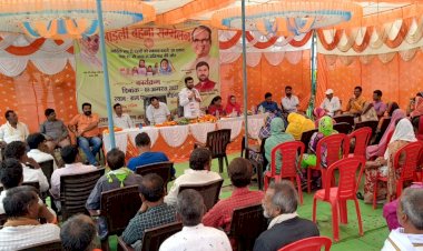 भाजपा जिलाध्यक्ष विवेक बंटी साहू ने 10 लाख रुपये से अधिक के विकास कार्यो का किया भूमिपूजन 