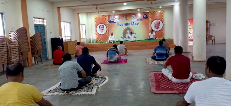 कोरोनाकाल में बढ़ी है योग की अहमियत - विवेक बंटी साहू