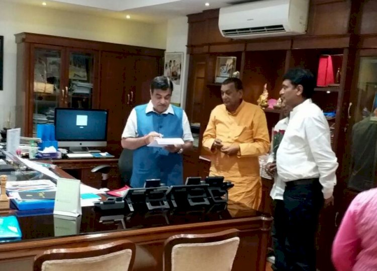 2 दिन में दो बड़ी सौगात से छिंदवाड़ा जिले की जनता और भाजपा नेताओ ने केंद्रीय मंत्री श्री गड़करी का आभार व्यक्त किया 